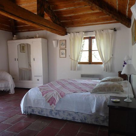 La Rose Des Vents Bed and Breakfast Montauroux Exteriör bild