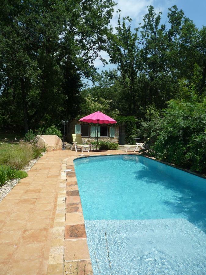 La Rose Des Vents Bed and Breakfast Montauroux Exteriör bild